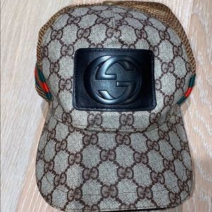 Gucci hat